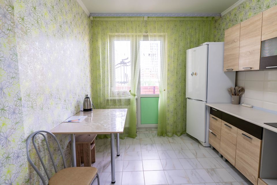 Сдаётся 1-комнатная квартира, 40 м²