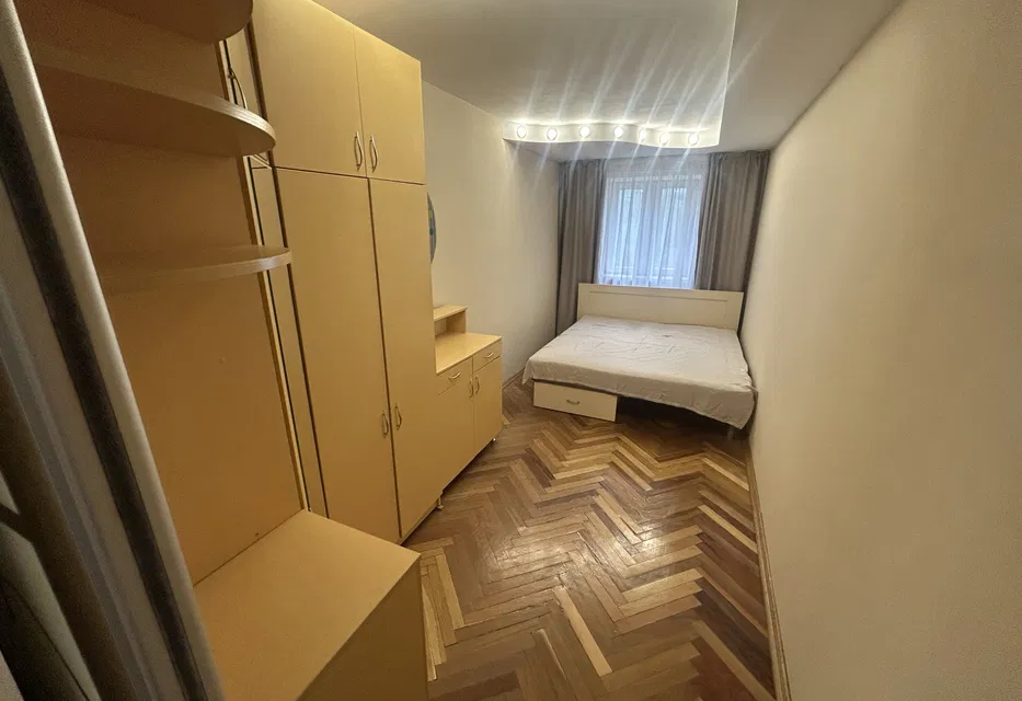Сдаётся 2-комнатная квартира, 58 м²