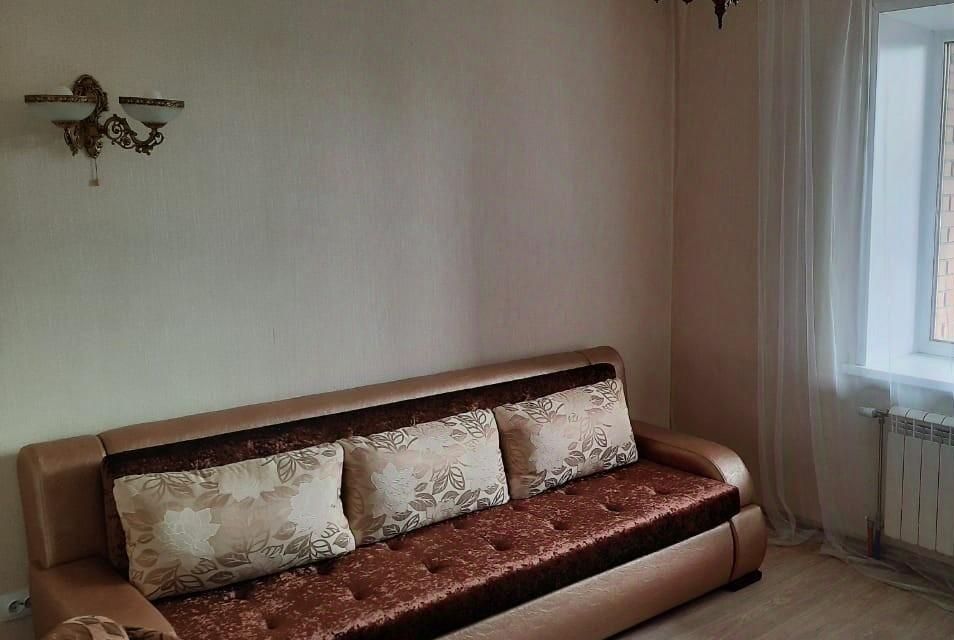 Сдаётся 1-комнатная квартира, 42 м²