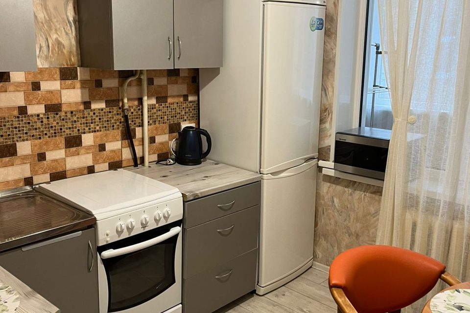 Сдаётся 2-комнатная квартира, 50 м²