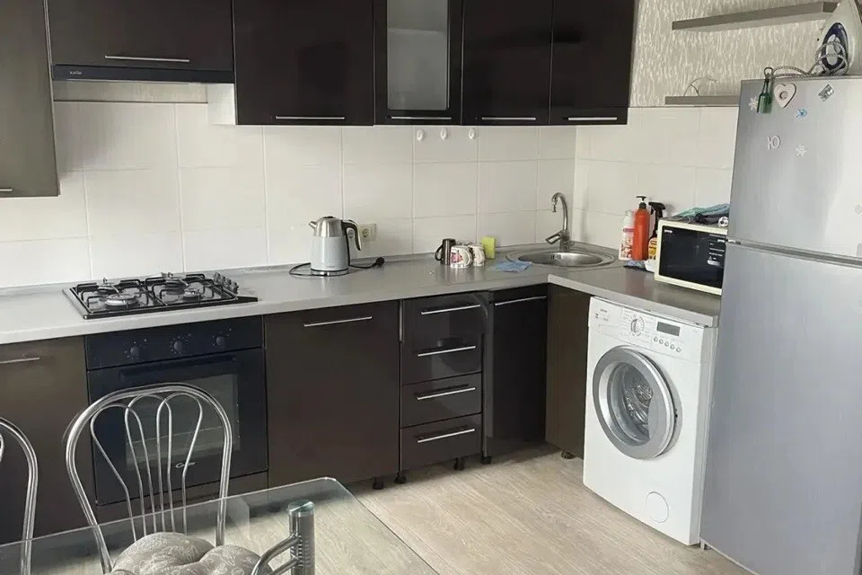 Сдаётся 3-комнатная квартира, 66 м²