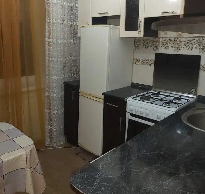 Сдаётся 1-комнатная квартира, 43 м²