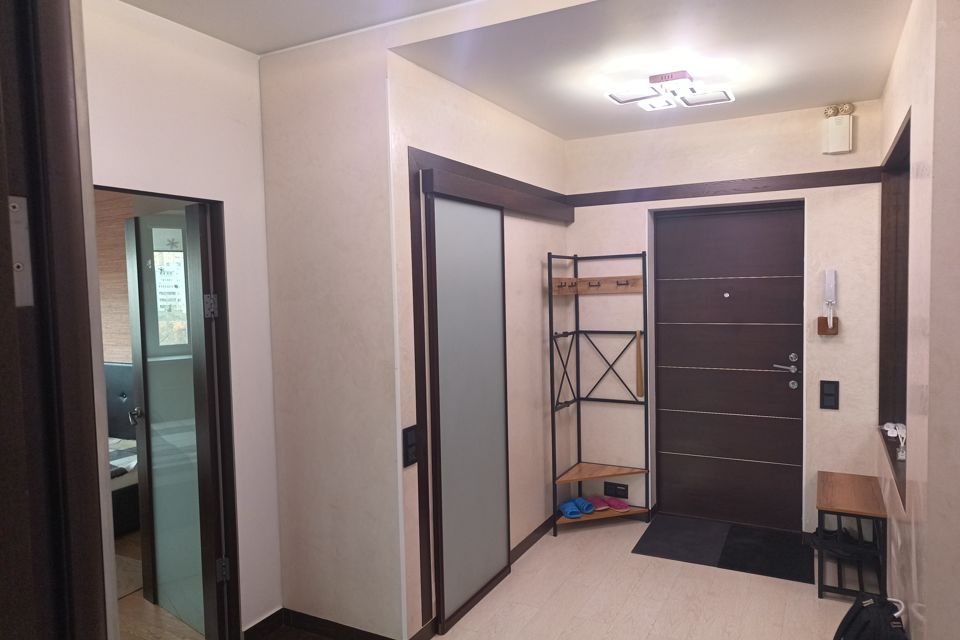 Сдаётся 2-комнатная квартира, 60 м²