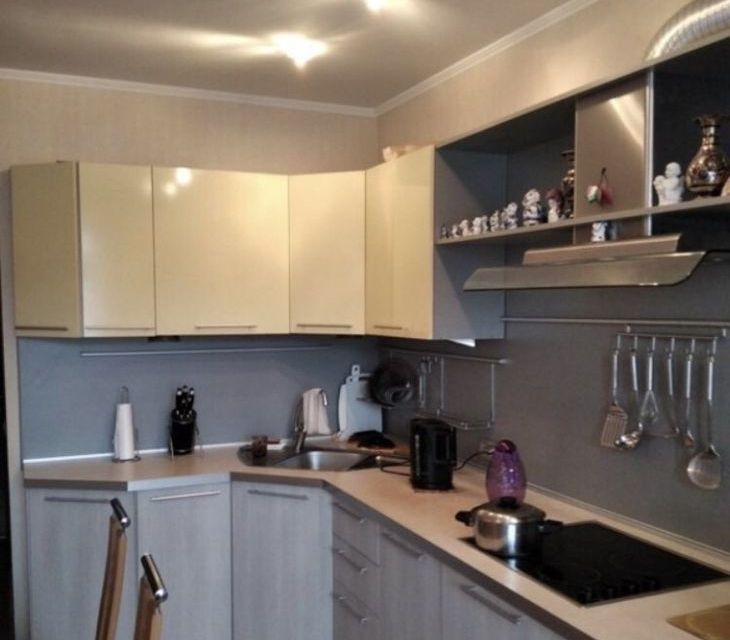 Сдаётся 2-комнатная квартира, 82 м²
