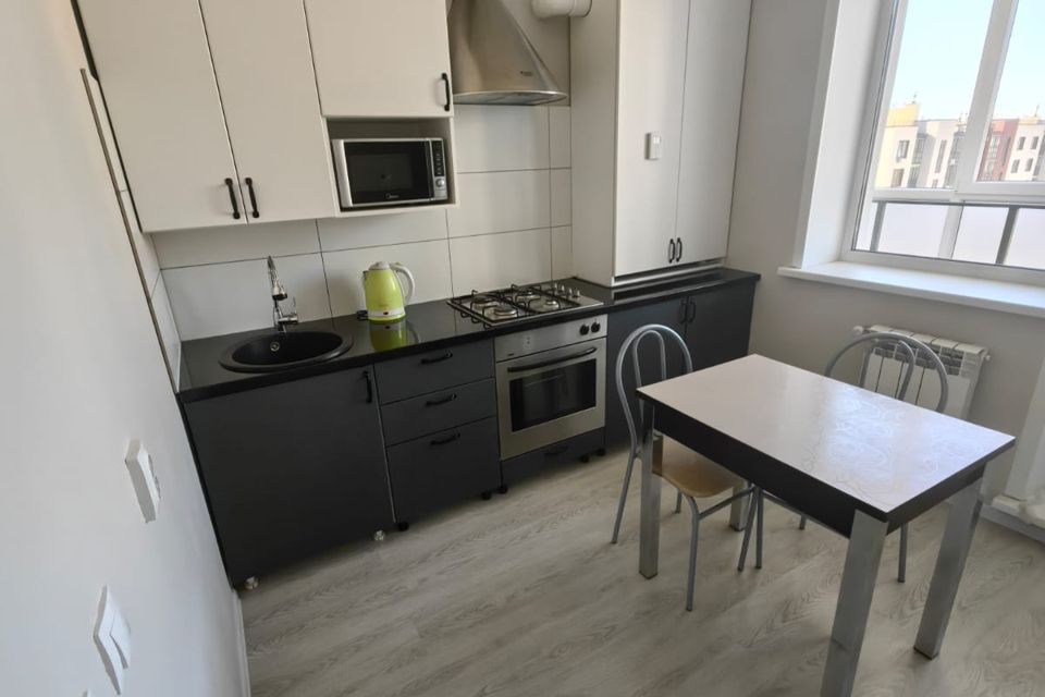 Сдаётся 1-комнатная квартира, 38 м²
