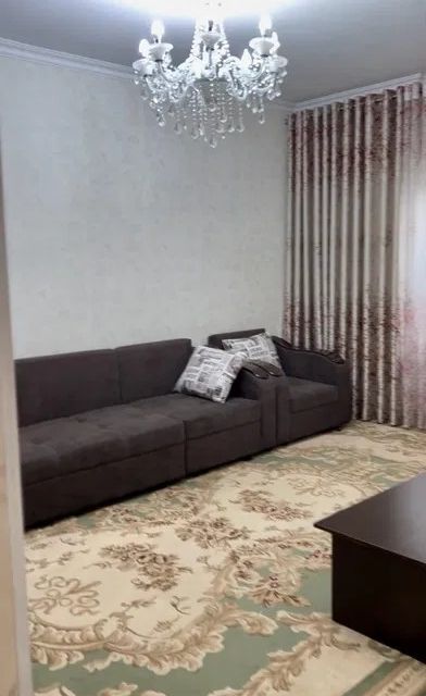 Сдаётся 1-комнатная квартира, 38 м²