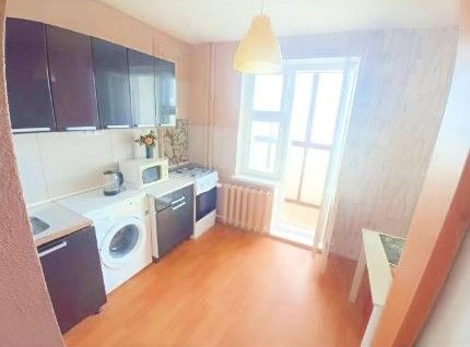 Сдаётся 1-комнатная квартира, 42 м²
