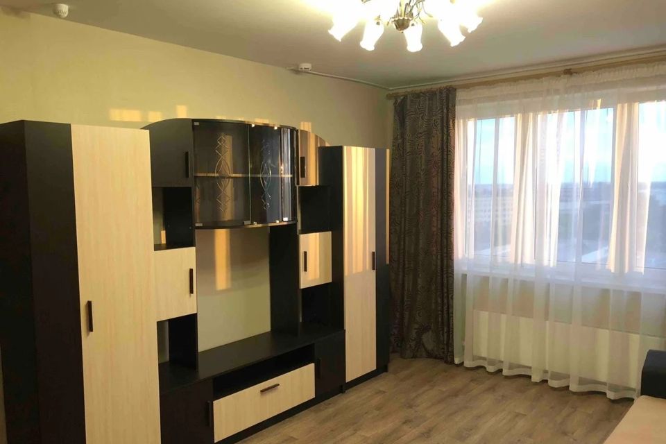 Сдаётся 2-комнатная квартира, 56 м²