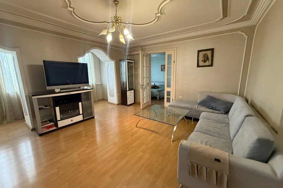 Сдаётся 3-комнатная квартира, 72.3 м²