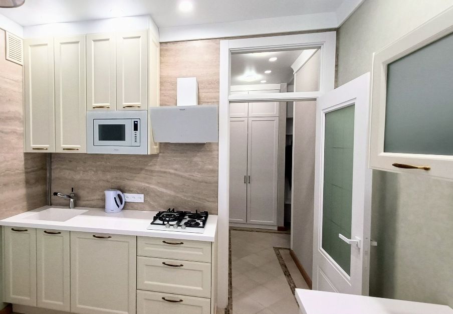 Сдаётся 2-комнатная квартира, 58 м²