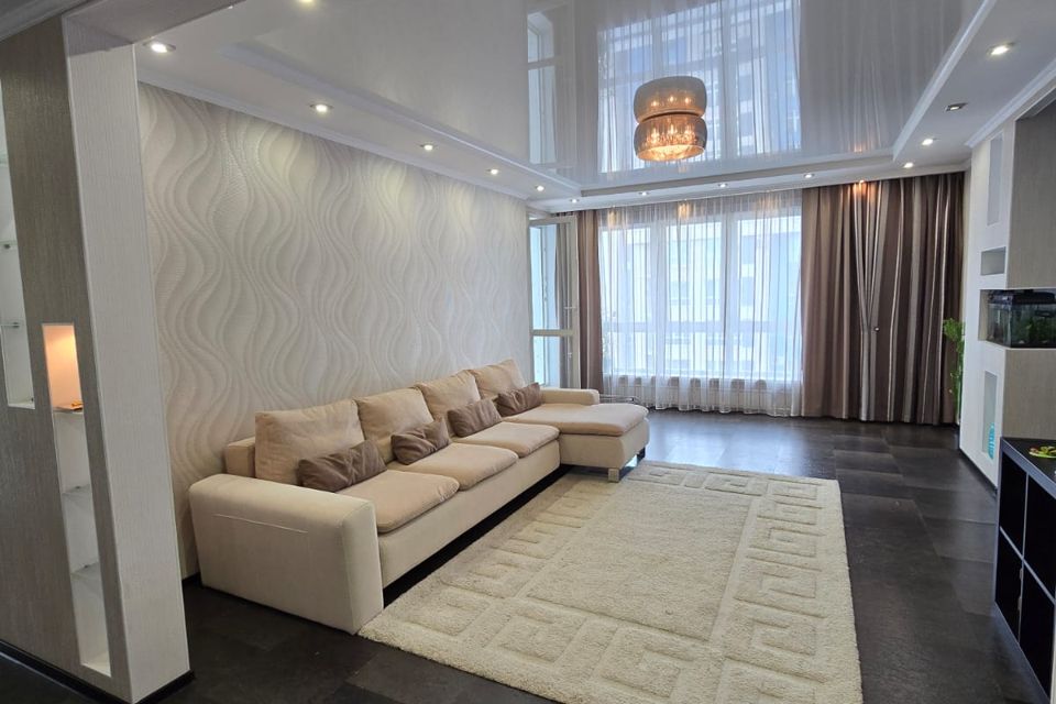 Сдаётся 3-комнатная квартира, 100 м²