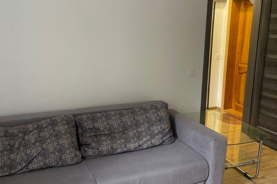 Сдаётся 1-комнатная квартира, 43 м²