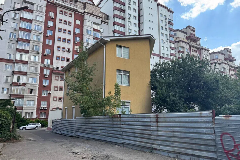 Сдаётся помещение своб. назначения, 357 м²
