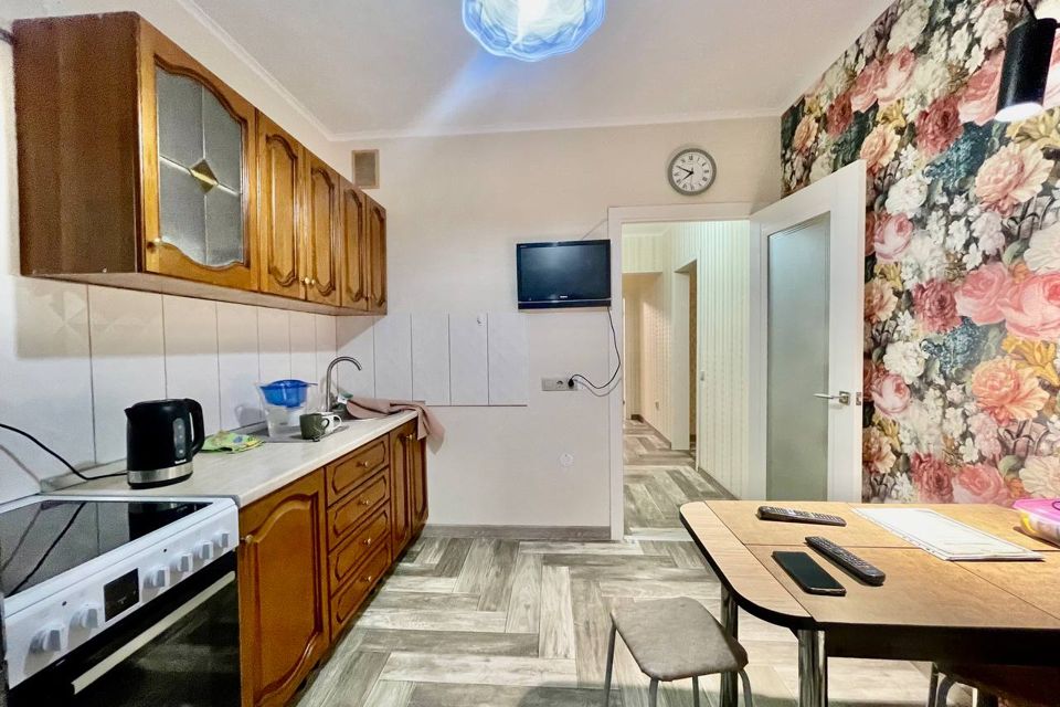 Сдаётся 2-комнатная квартира, 55 м²