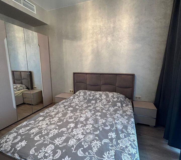 Сдаётся 1-комнатная квартира, 42 м²