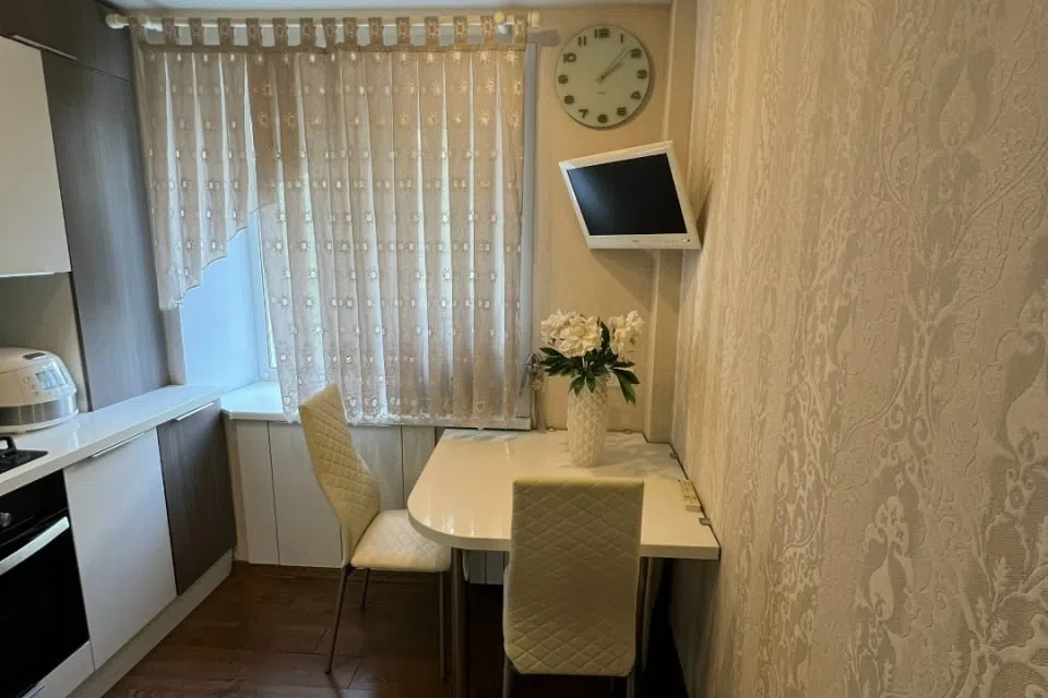 Сдаётся 1-комнатная квартира, 35 м²