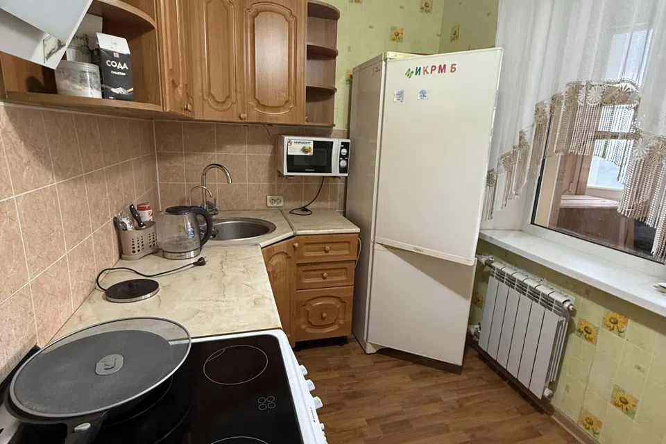 Сдаётся 1-комнатная квартира, 42 м²