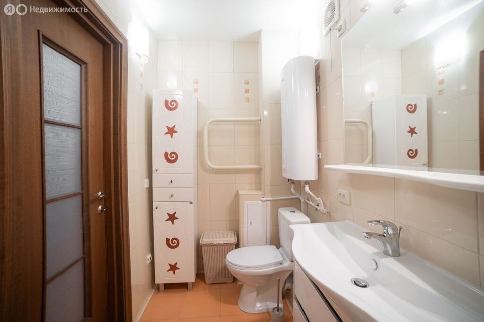 Сдаётся 1-комнатная квартира, 46 м²