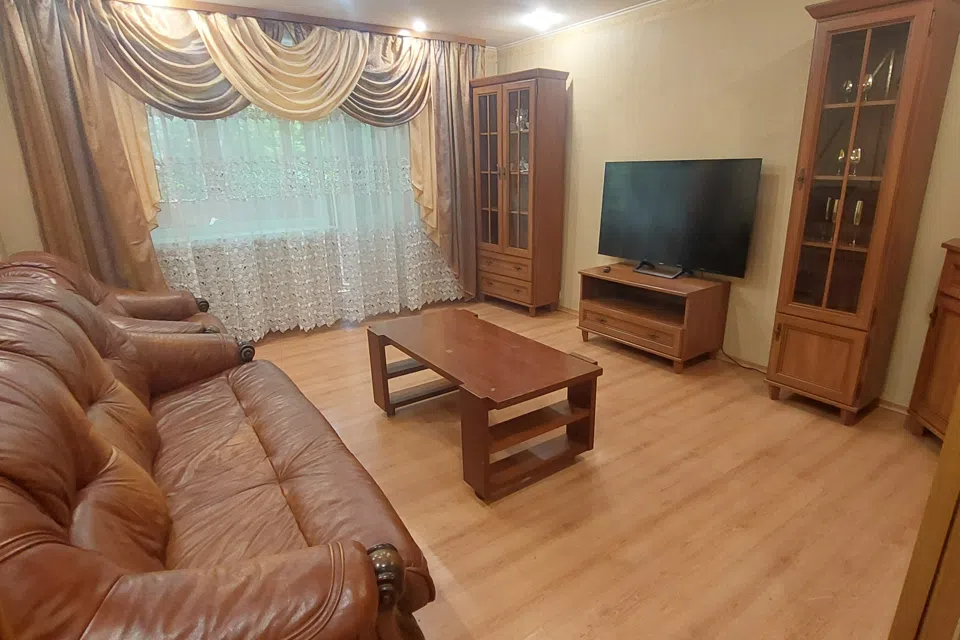Сдаётся 4-комнатная квартира, 80 м²