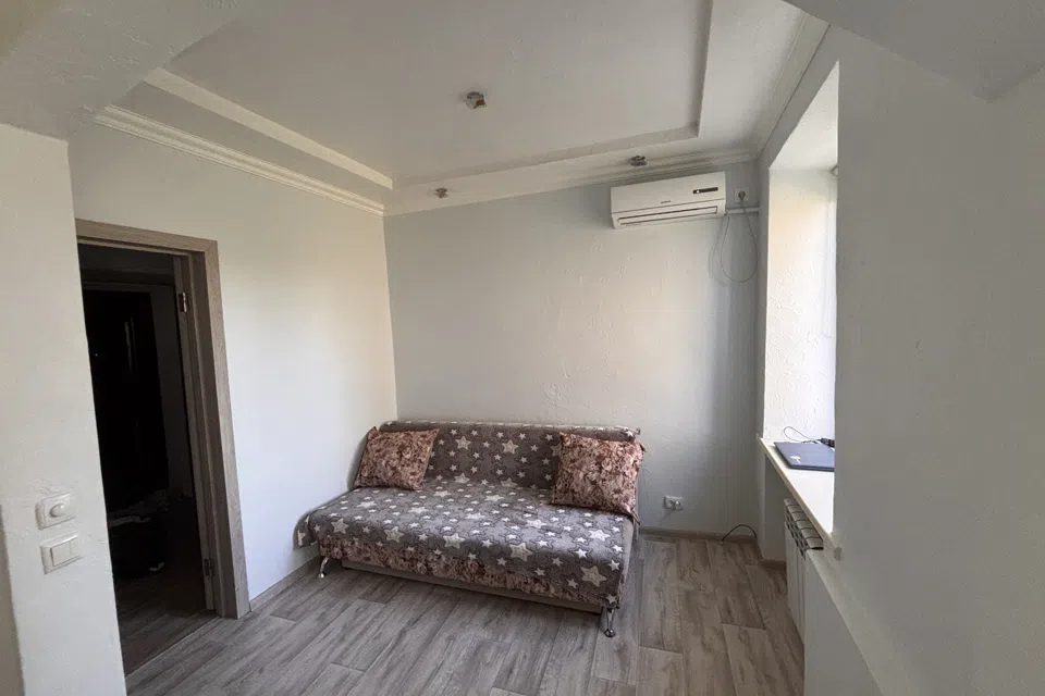 Сдаётся 2-комнатная квартира, 40 м²
