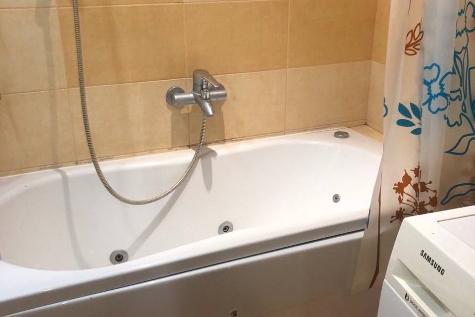 Сдаётся 1-комнатная квартира, 37 м²