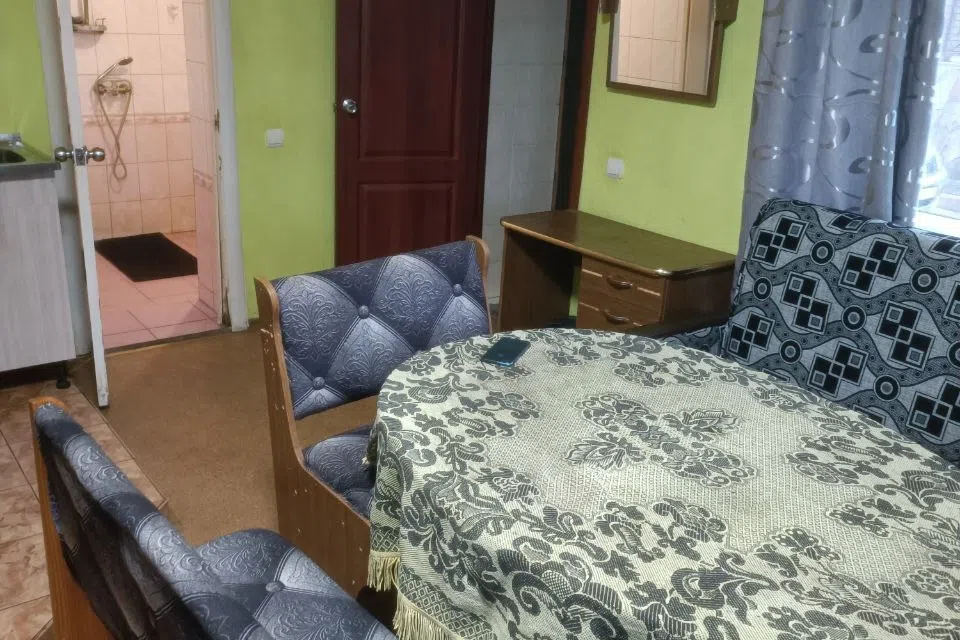 Сдаётся 2-этажный дом, 80 м²