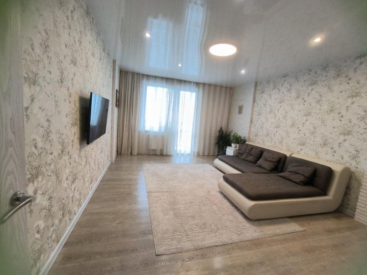 Сдаётся 2-комнатная квартира, 635 м²