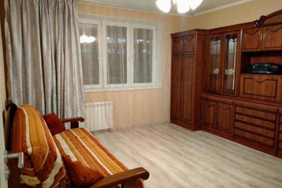 Сдаётся 1-комнатная квартира, 40 м²