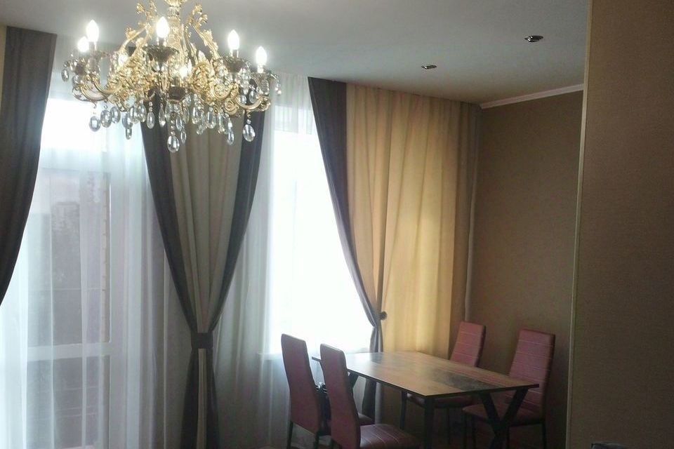 Сдаётся 1-комнатная квартира, 40 м²