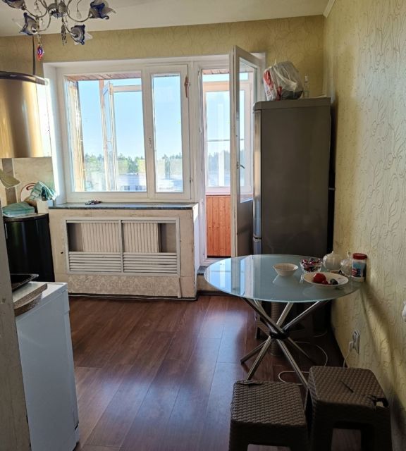 Сдаётся 2-комнатная квартира, 65.7 м²