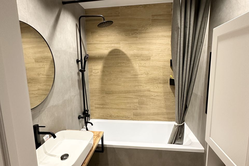 Сдаётся 2-комнатная квартира, 57 м²