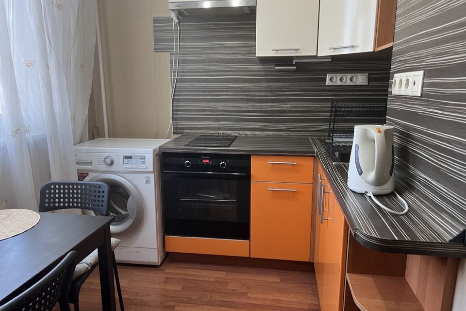 Сдаётся 1-комнатная квартира, 41 м²
