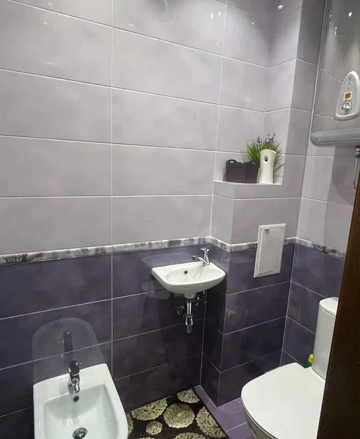 Сдаётся 2-комнатная квартира, 58 м²
