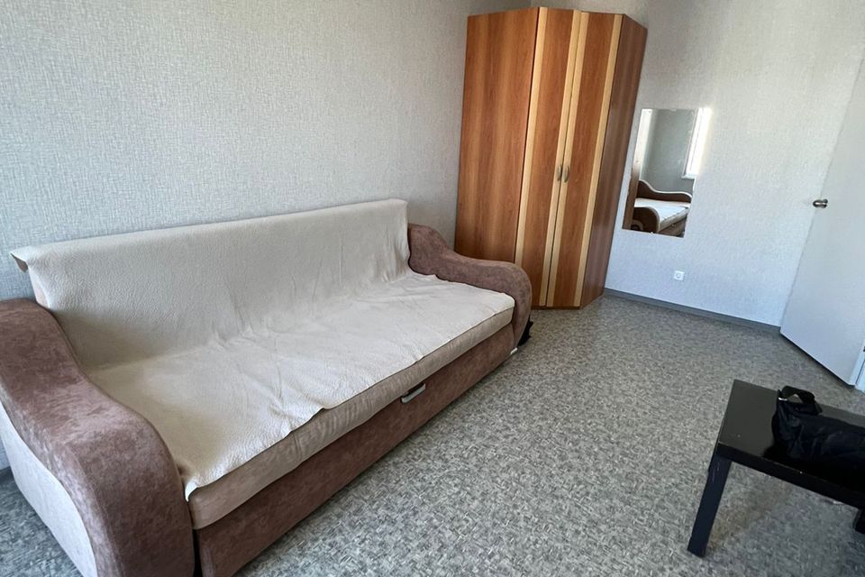 Сдаётся 1-комнатная квартира, 37 м²