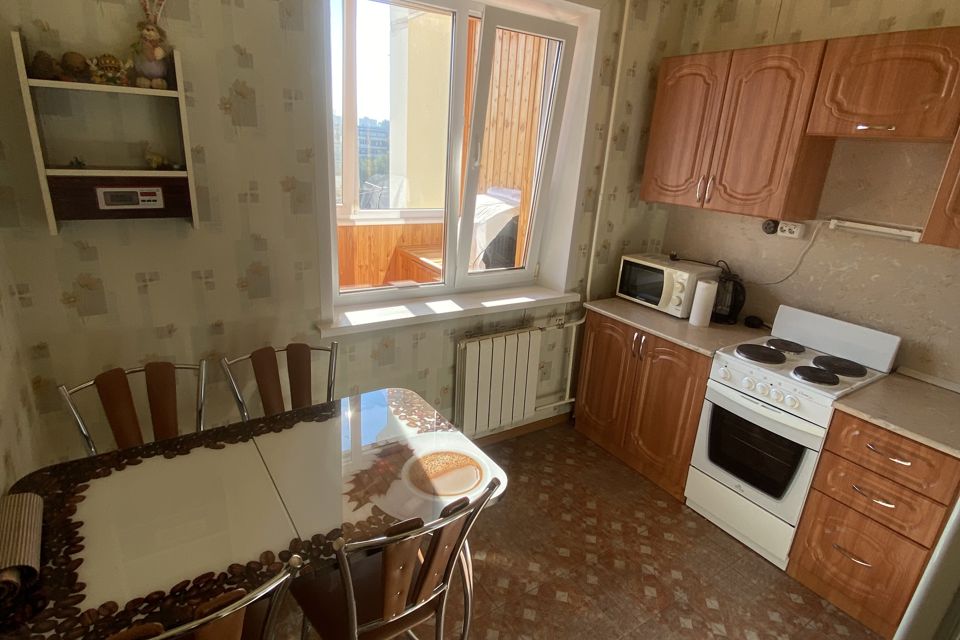 Сдаётся 1-комнатная квартира, 42 м²