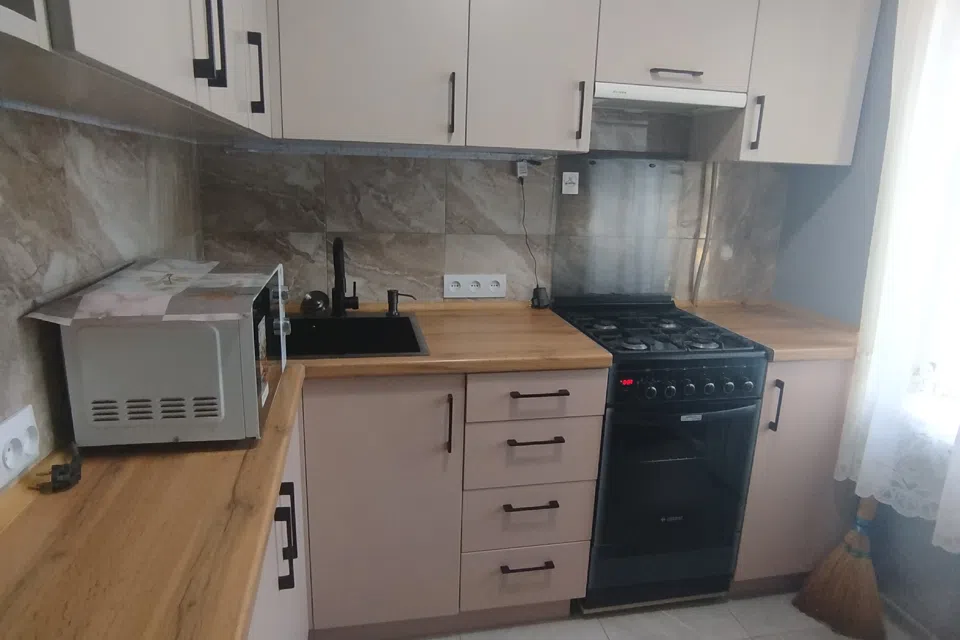 Сдаётся 2-комнатная квартира, 47.4 м²