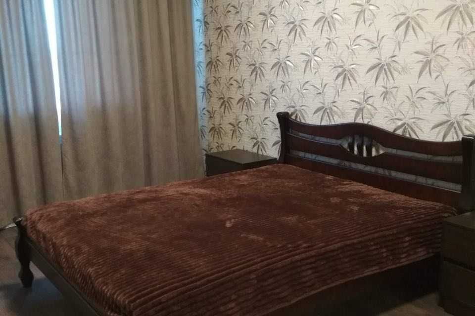 Сдаётся 2-комнатная квартира, 56 м²