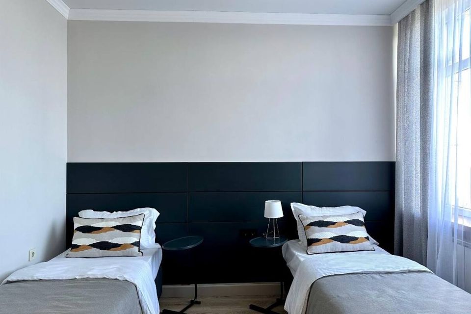 Сдаётся 3-комнатная квартира, 93.2 м²