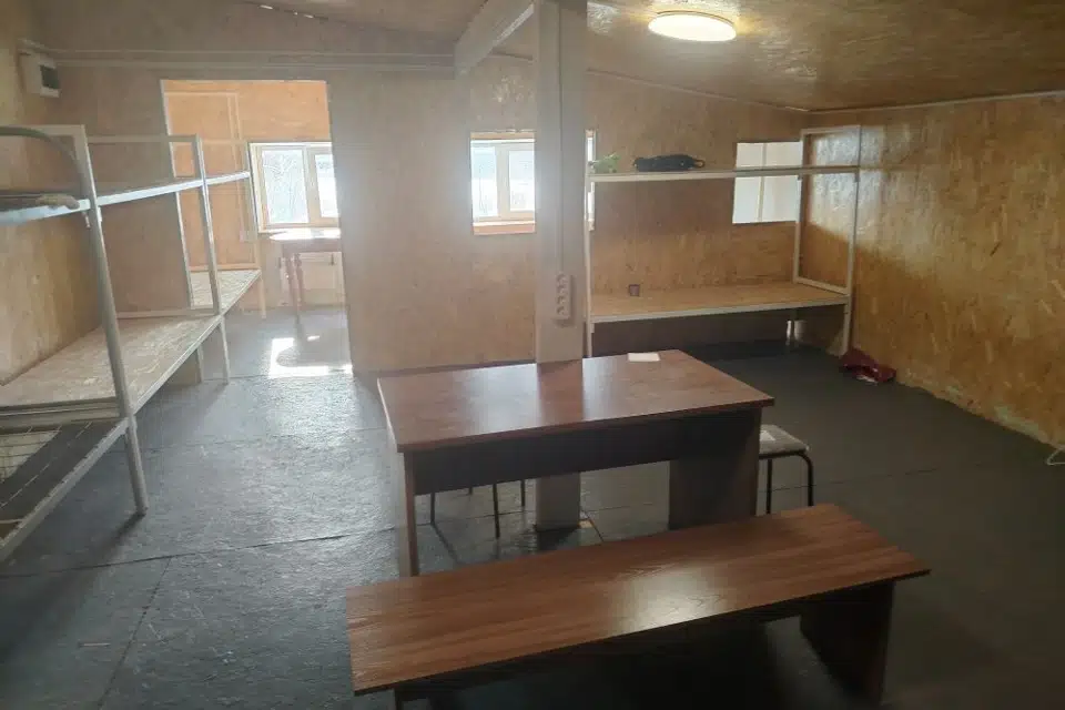 Сдаётся помещение своб. назначения, 192.6 м²