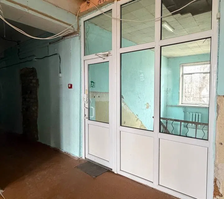 Сдаётся помещение своб. назначения, 300 м²
