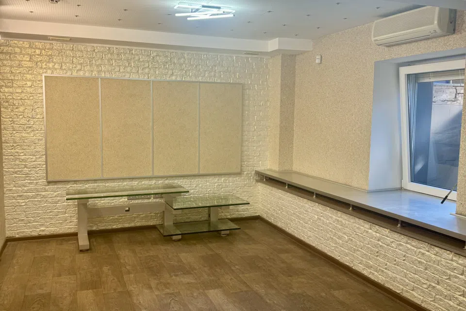 Сдаётся помещение своб. назначения, 68 м²