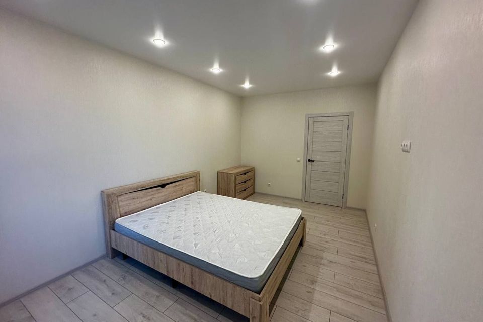 Сдаётся 2-комнатная квартира, 75.6 м²