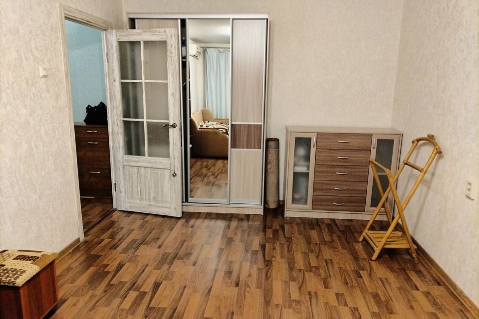 Сдаётся 1-комнатная квартира, 35 м²