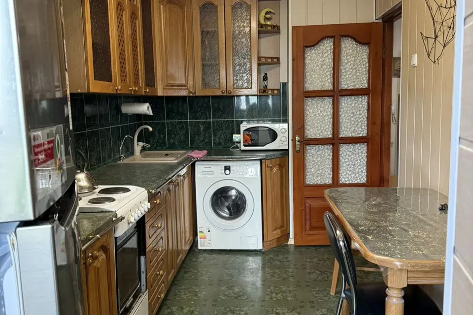 Сдаётся 3-комнатная квартира, 72 м²