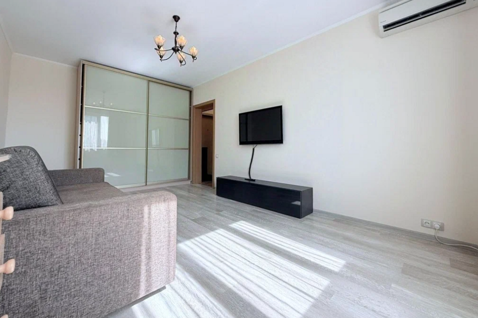 Сдаётся 1-комнатная квартира, 39 м²