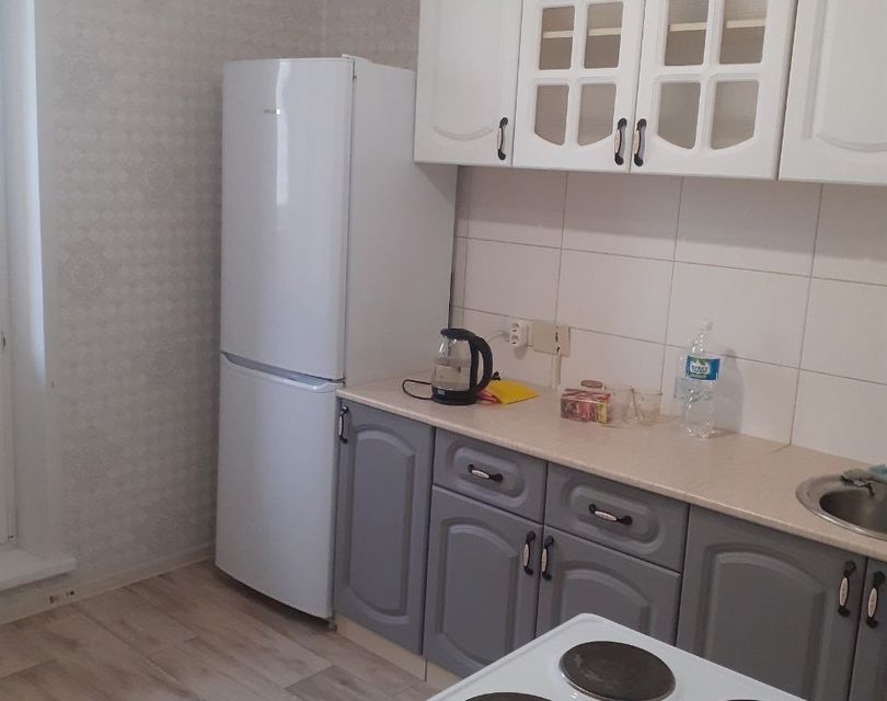 Сдаётся 1-комнатная квартира, 37 м²