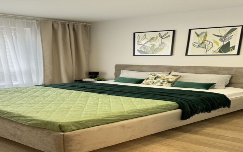 Сдаётся 1-комнатная квартира, 51 м²