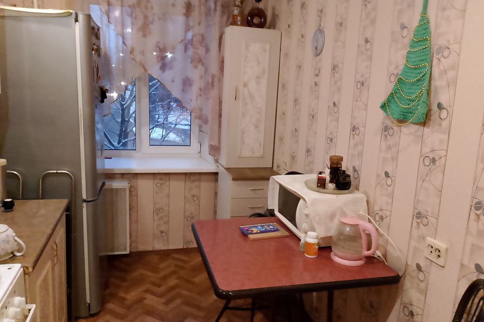 Сдаётся 2-комнатная квартира, 63.4 м²