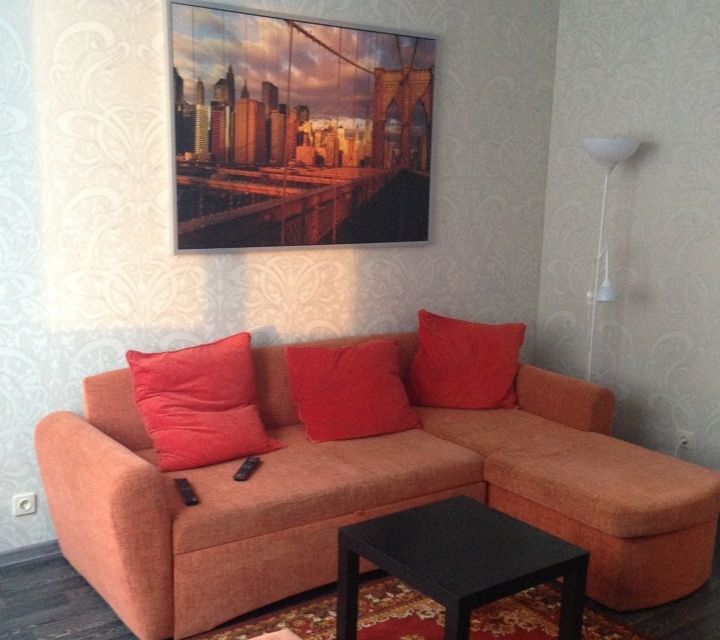 Сдаётся 1-комнатная квартира, 42 м²