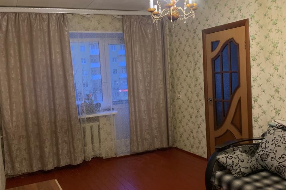 Сдаётся 2-комнатная квартира, 49 м²